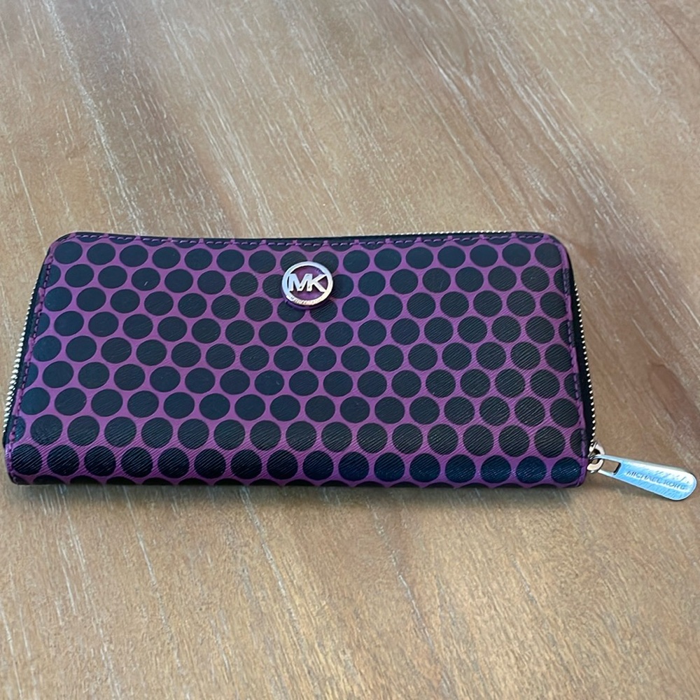Michael Kors polka dot wallet
